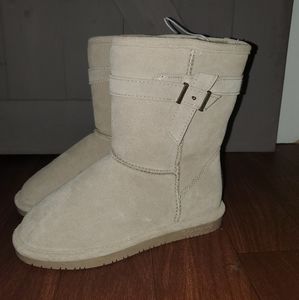 BRAND NEW BEARPAW BOOTS